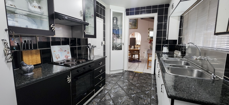 3 Bedroom Property for Sale in Vaalpark Free State